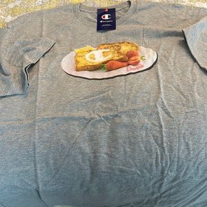 2xl men's gray champion t-shirt with frenchtoast in front